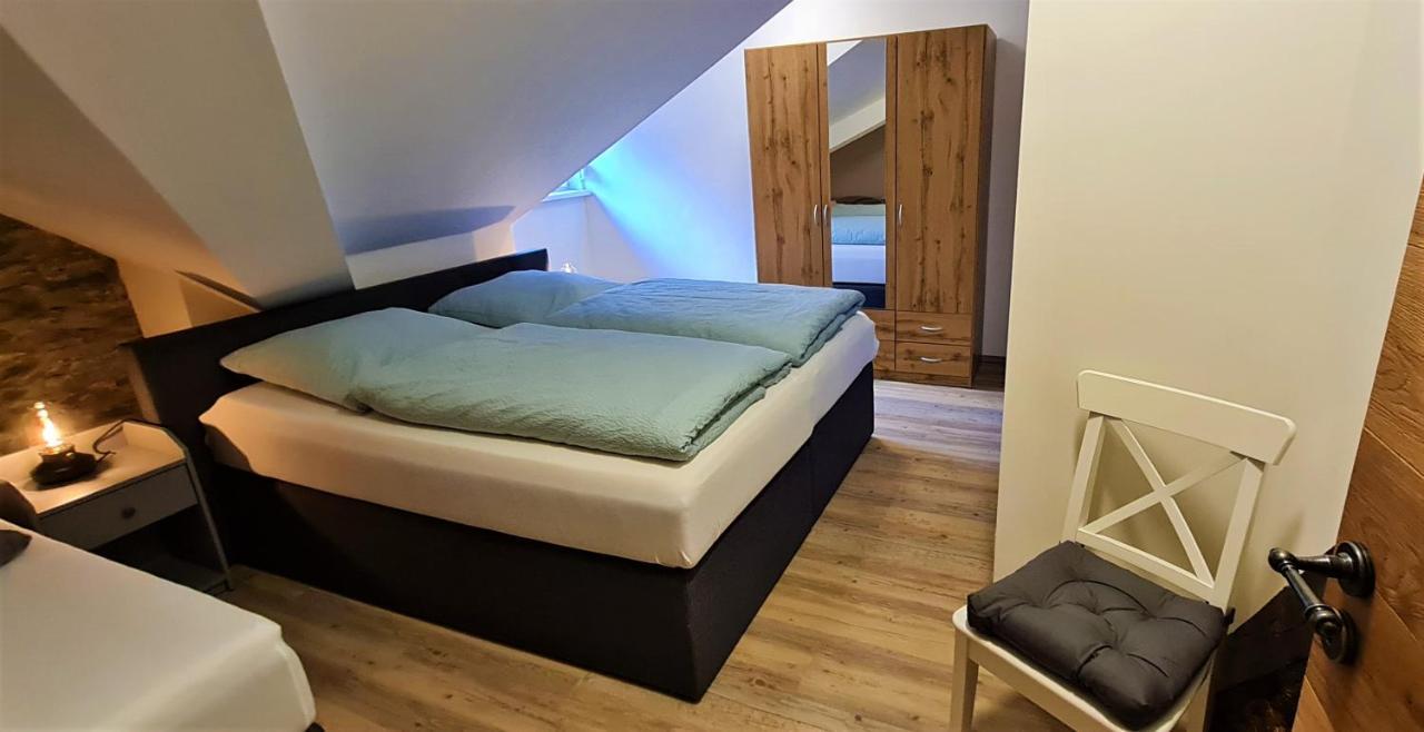 Ferienwohnung Am Fluss Klotten Kültér fotó